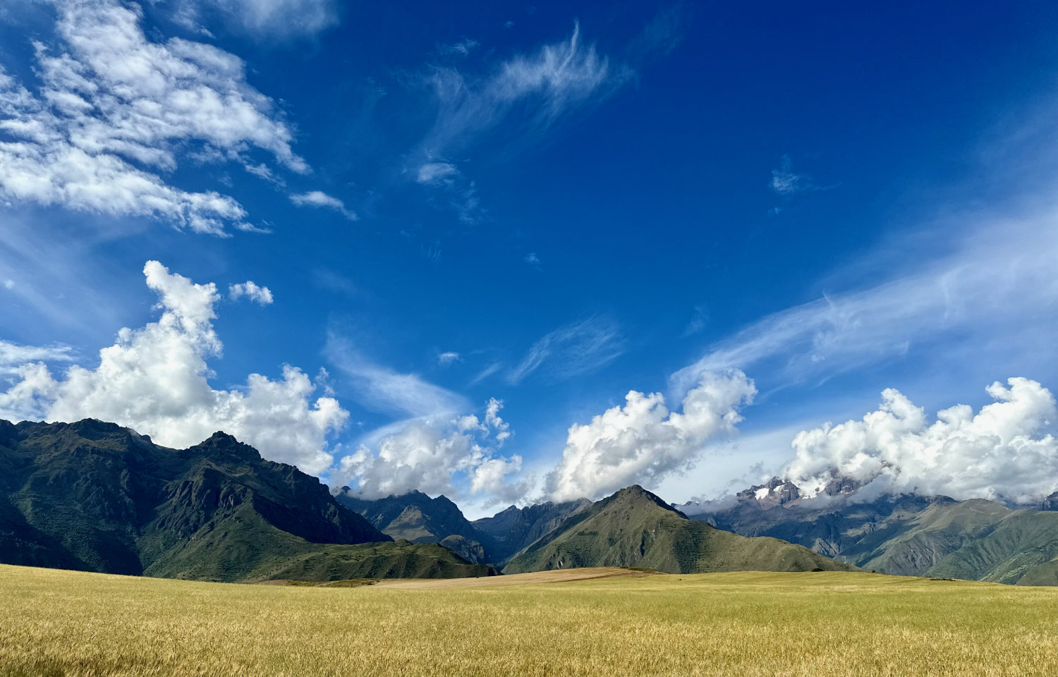 Sacred Valley - Mountains