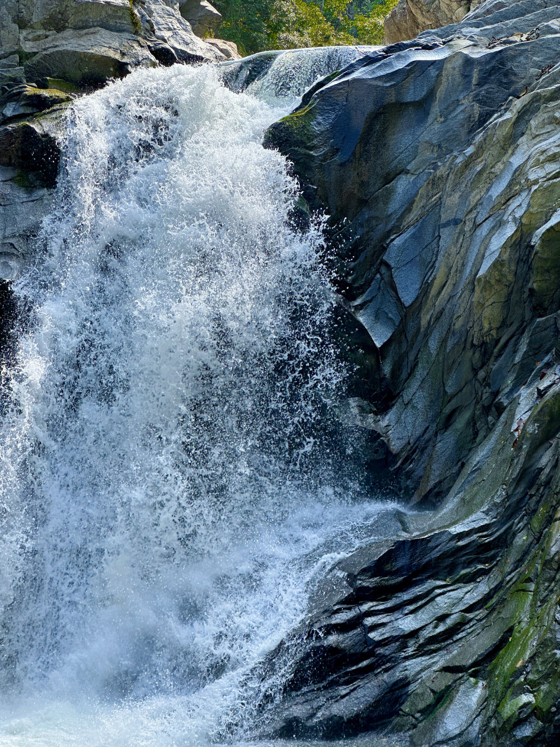 Cascada Cuale closeup