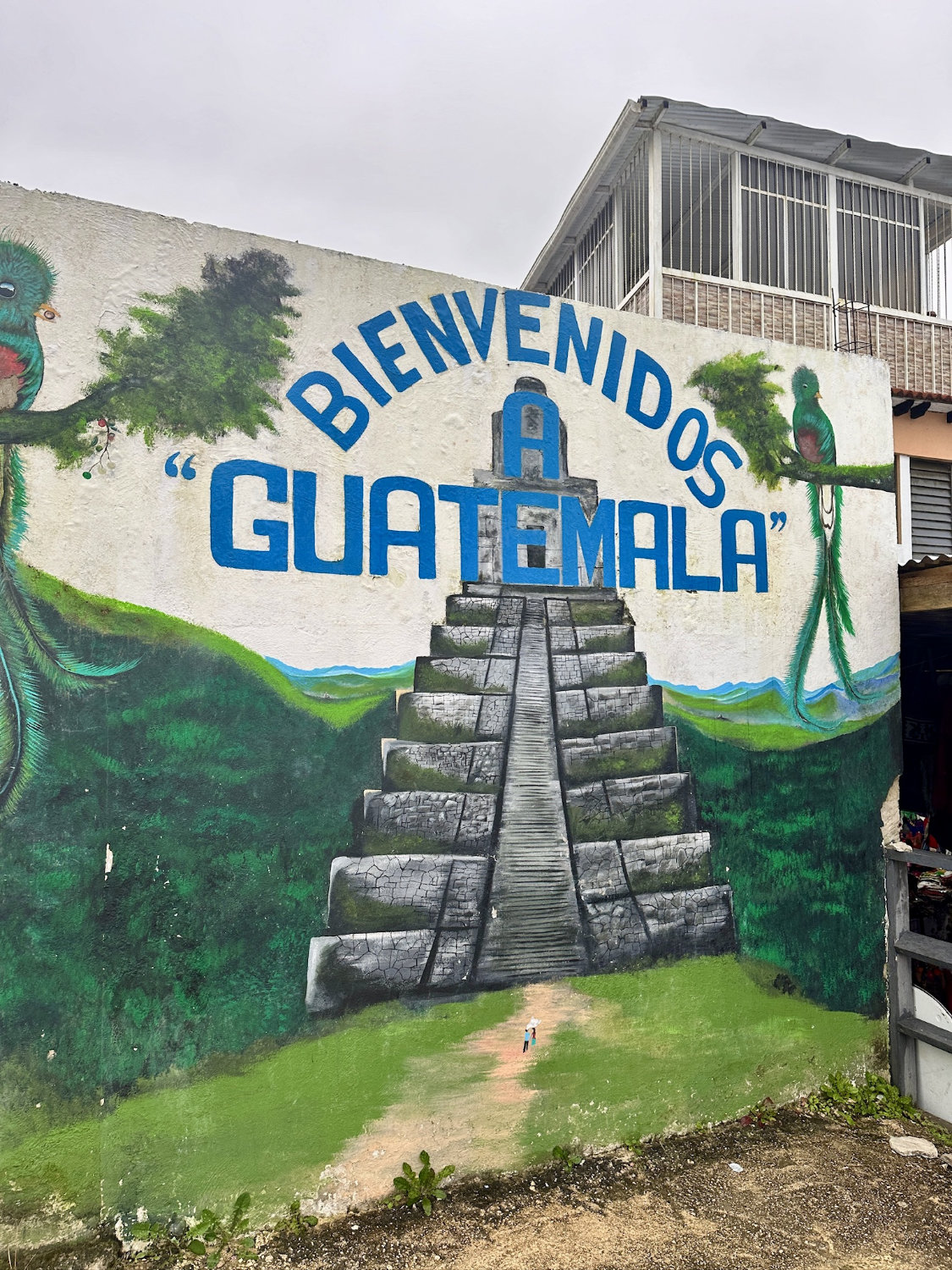 Welcome to Guatemala sign