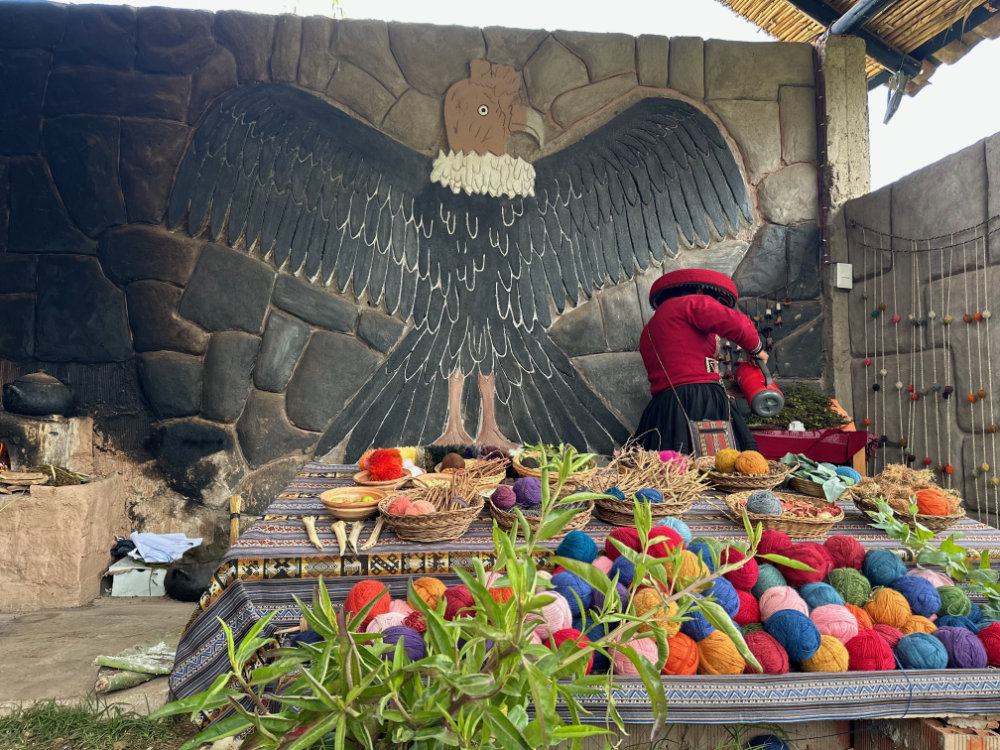 Chinchero - Textile Demonstration