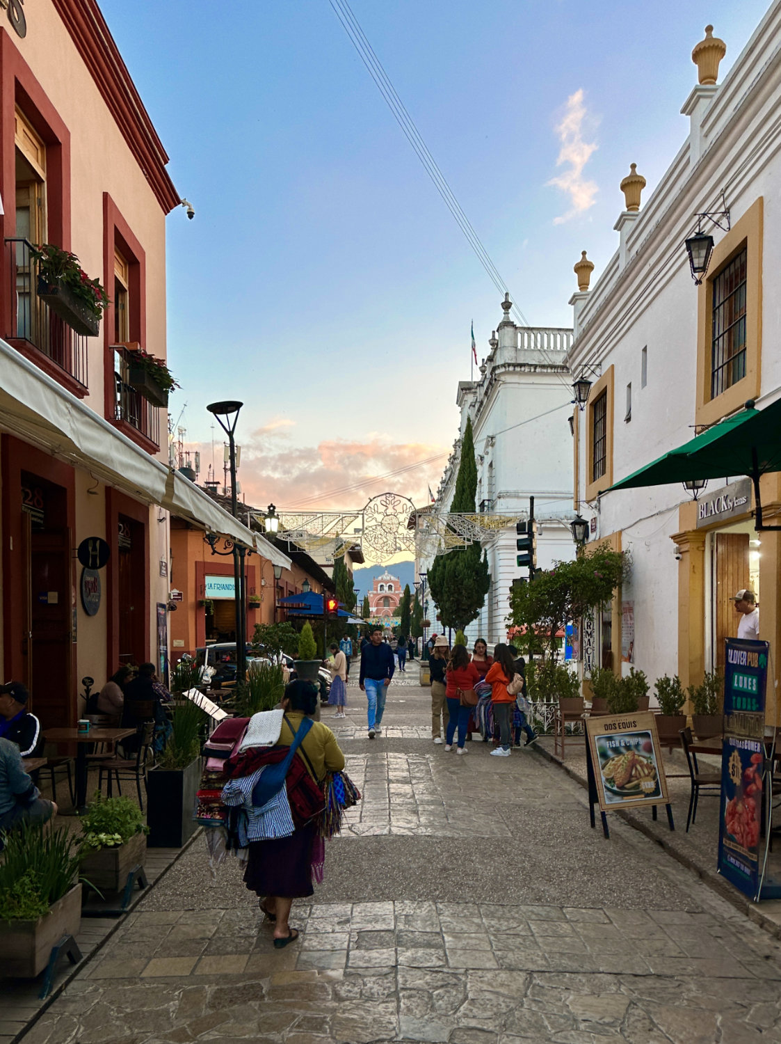 Walking street, Andador Eclesiástic, San Cristóbal de las Casas